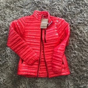 Patagonia ultralight down jacket
